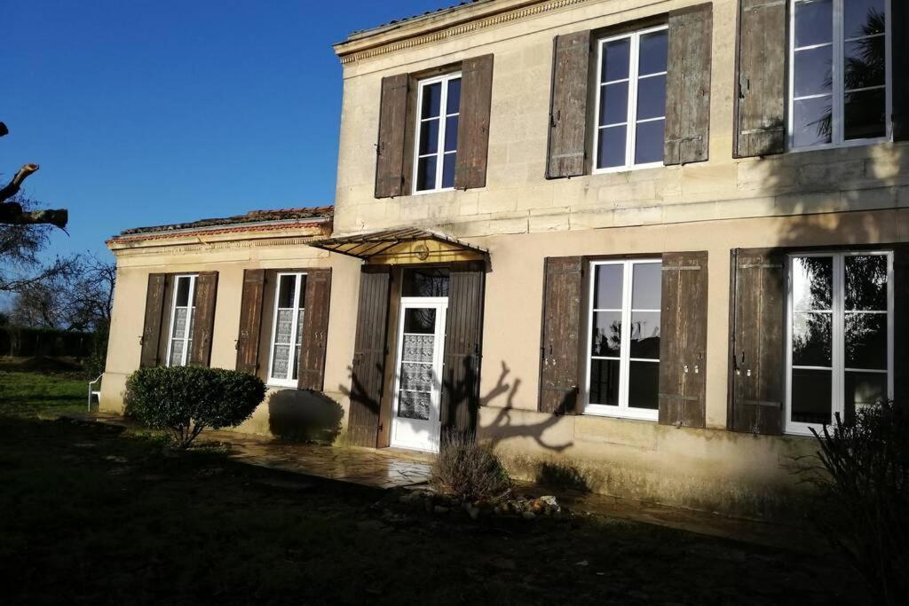 Belle Demeure Avec Espaces Verts Gauriac Εξωτερικό φωτογραφία
