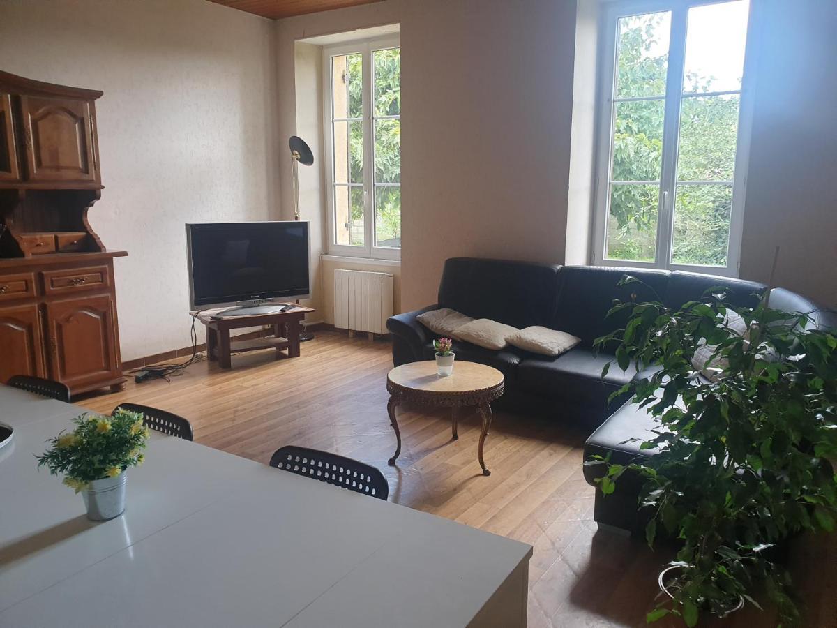 Belle Demeure Avec Espaces Verts Gauriac Εξωτερικό φωτογραφία